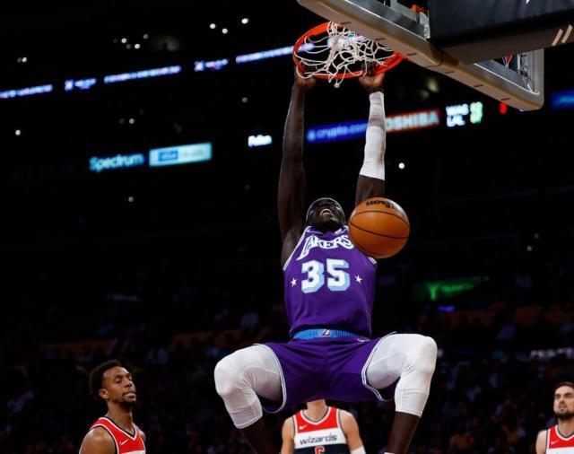 九游娱乐-4年效力9队！流浪汉变湖人奇兵 比魔兽更有活力